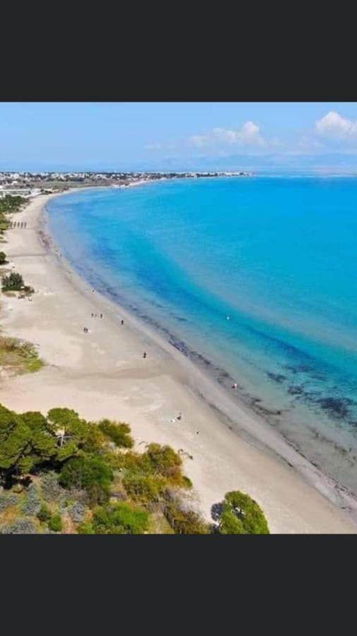 Legacy Lux By The Airport & Beach Artemida  Exterior foto